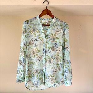 green floral light button down shirt size XS women's